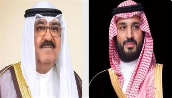 ولي العهد السعودي يعزي أمير الكويت في فقيد الأسرة الحاكمة