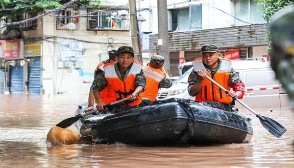 الفيضانات الناجمة عن الأمطار الغزيرة تُخلف 5 قتلى و 8 مفقودين
