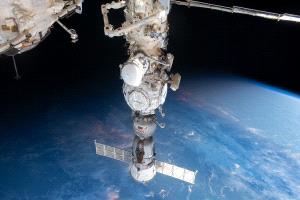 المحطة الفضائية تعدل مدارها لاستقبال مركبة "سويوز" الروسية
