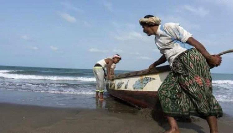 أصيب صيادان يمنيان برصاص إريتري في البحر الأحمر
