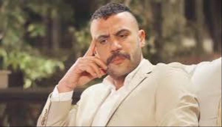 محمد إمام يشعل مواقع التواصل برسالته لعمرو دياب